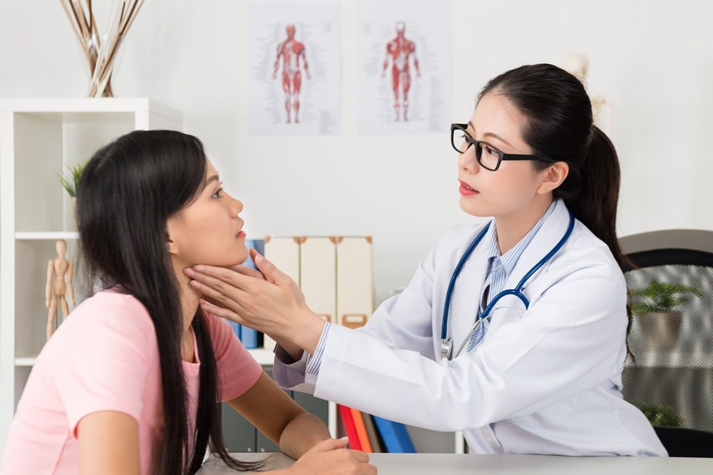 ویژگی بهترین فوق‌تخصص غدد تیروئید مشهد 
