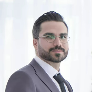 حمید کرمی مقدم