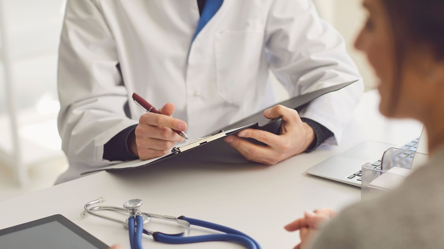 مشکلات و چالشهای طب سنتی در مشهد