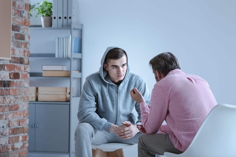 ویژگی های بهترین کلینیک ترک اعتیاد در مشهد