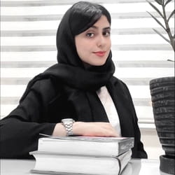 الهه حسینی