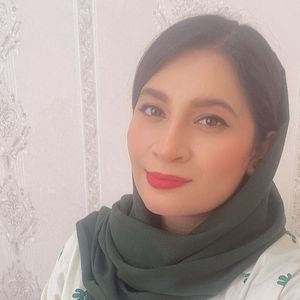 محدثه آخوندشریف