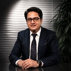 دکتر رضا صالحی